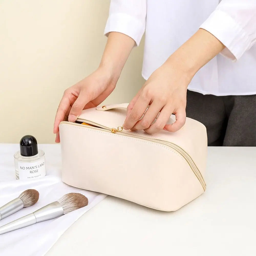 Large Capacity Toilet Cosmetic Makeup Basin Storage Bag Travel Makeup Bag 2023 New PU Large Capacity Women'S Makeup Bag