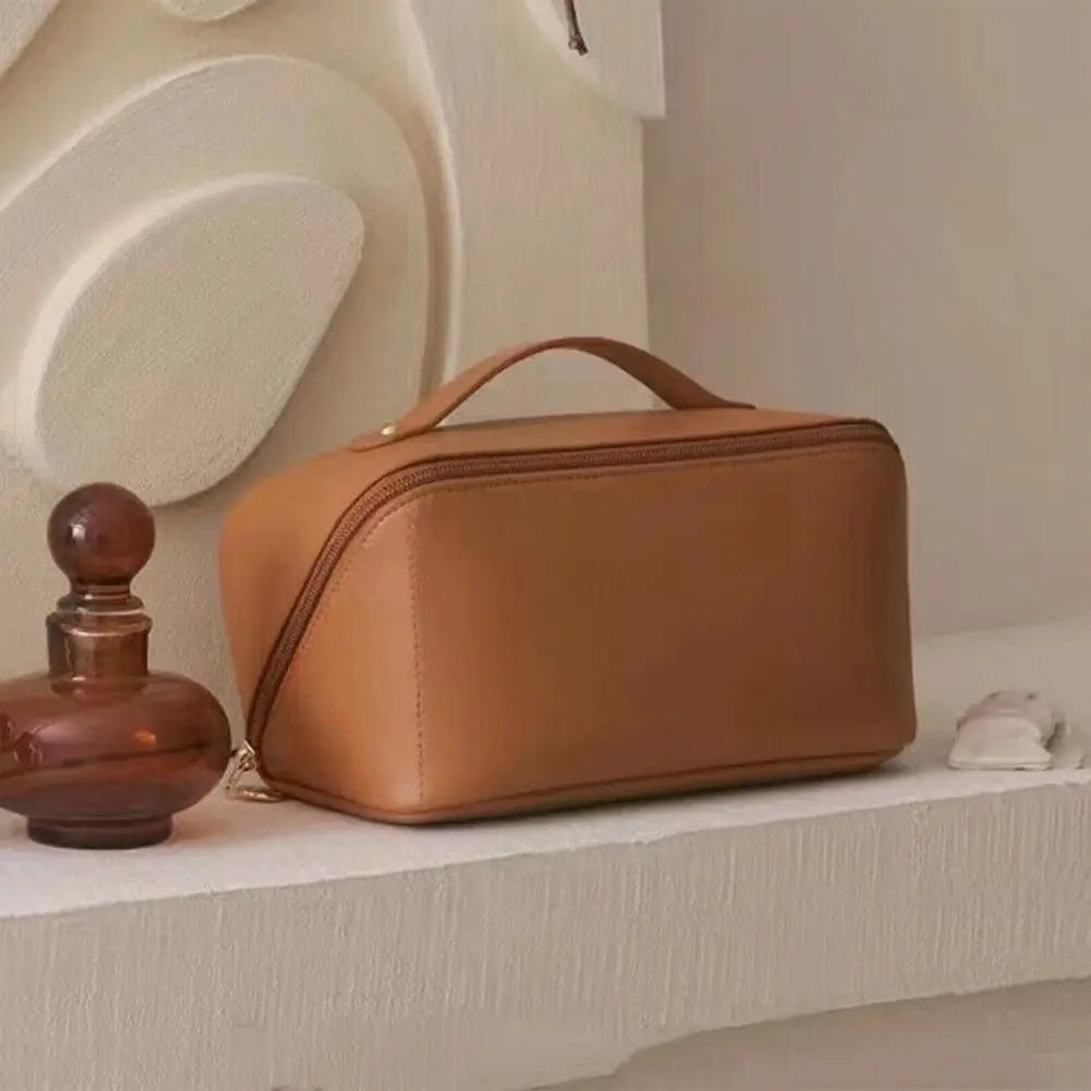 Large Capacity Toilet Cosmetic Makeup Basin Storage Bag Travel Makeup Bag 2023 New PU Large Capacity Women'S Makeup Bag